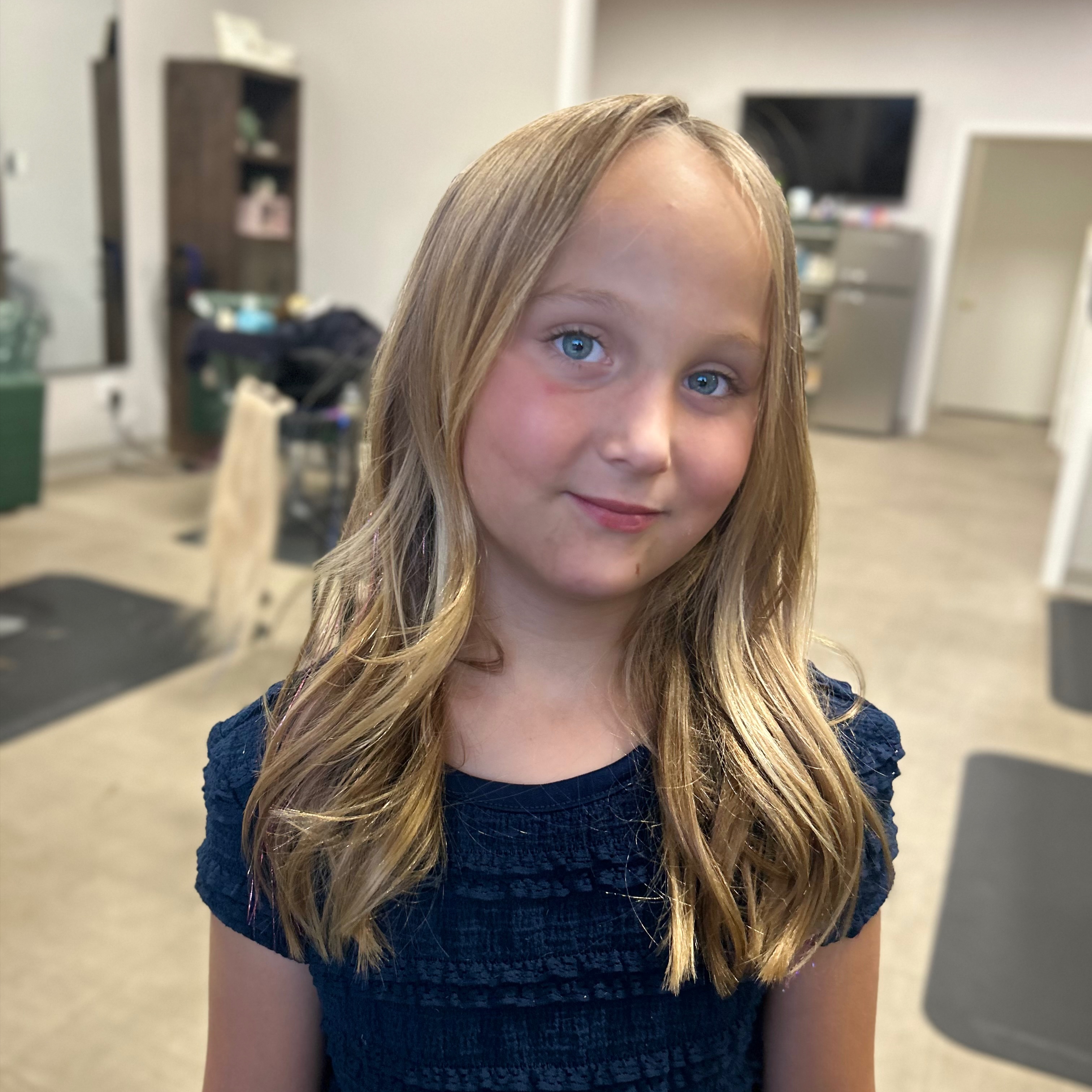 Children's Haircut πββοΈ at The Hair Lounge in hurst, TX