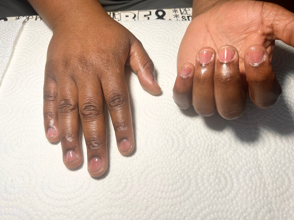 MALE CLIENT MANICURE (Clear)