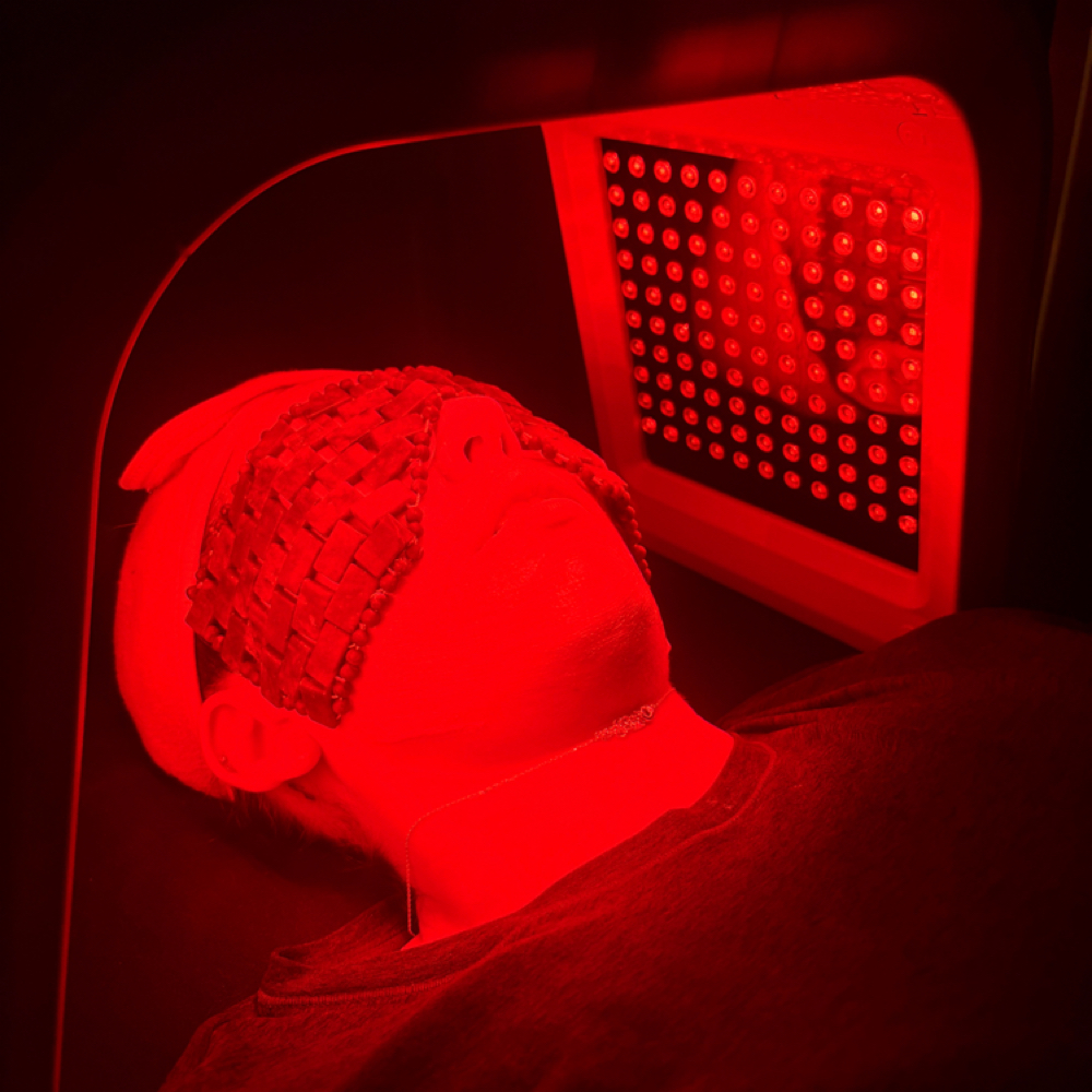 LED Light Therapy at Luxe Bloom & Glow Co. in Peoria, AZ