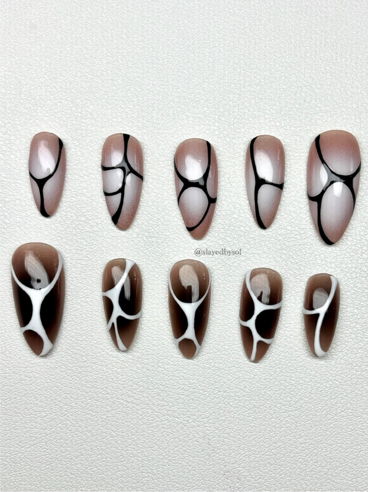 Press On Nails Consultation