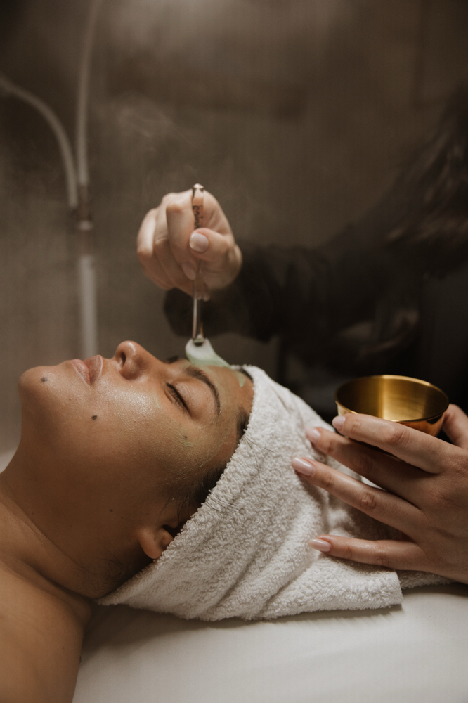 Clarifying Facial