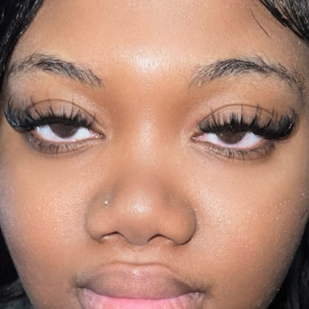 Whispy Volume Lash at Emmaculate in Fayeteville, NC