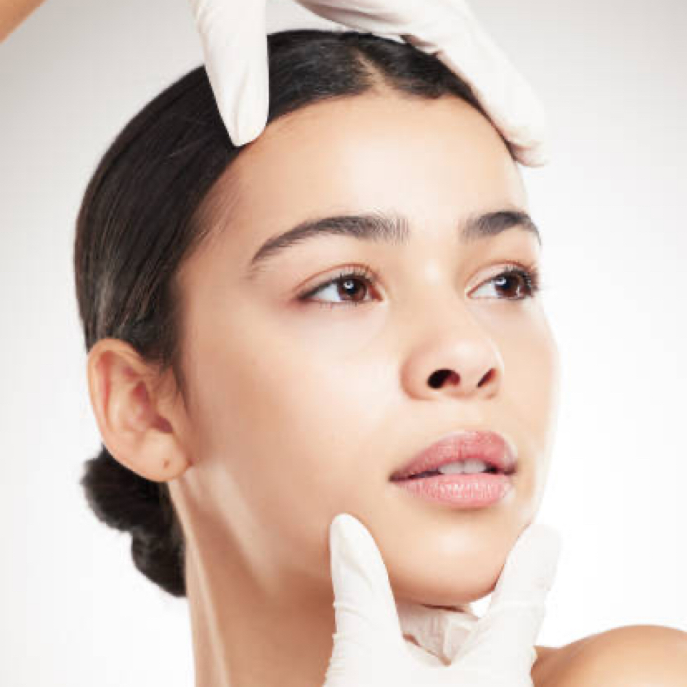 Skin Analysis/Product Rec at Favorisé in Chicago, IL