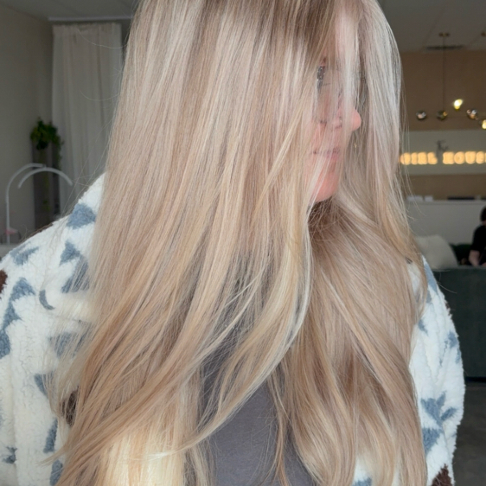 Unlimited Monthly Blowouts at olivia@thegirlhouse in Springfield, MO