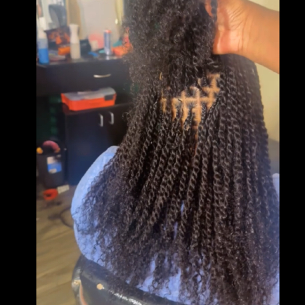 Afro Kinky Twist ~ Smedium (Human) at BelleHair ‘Tiqué in Nashville, TN