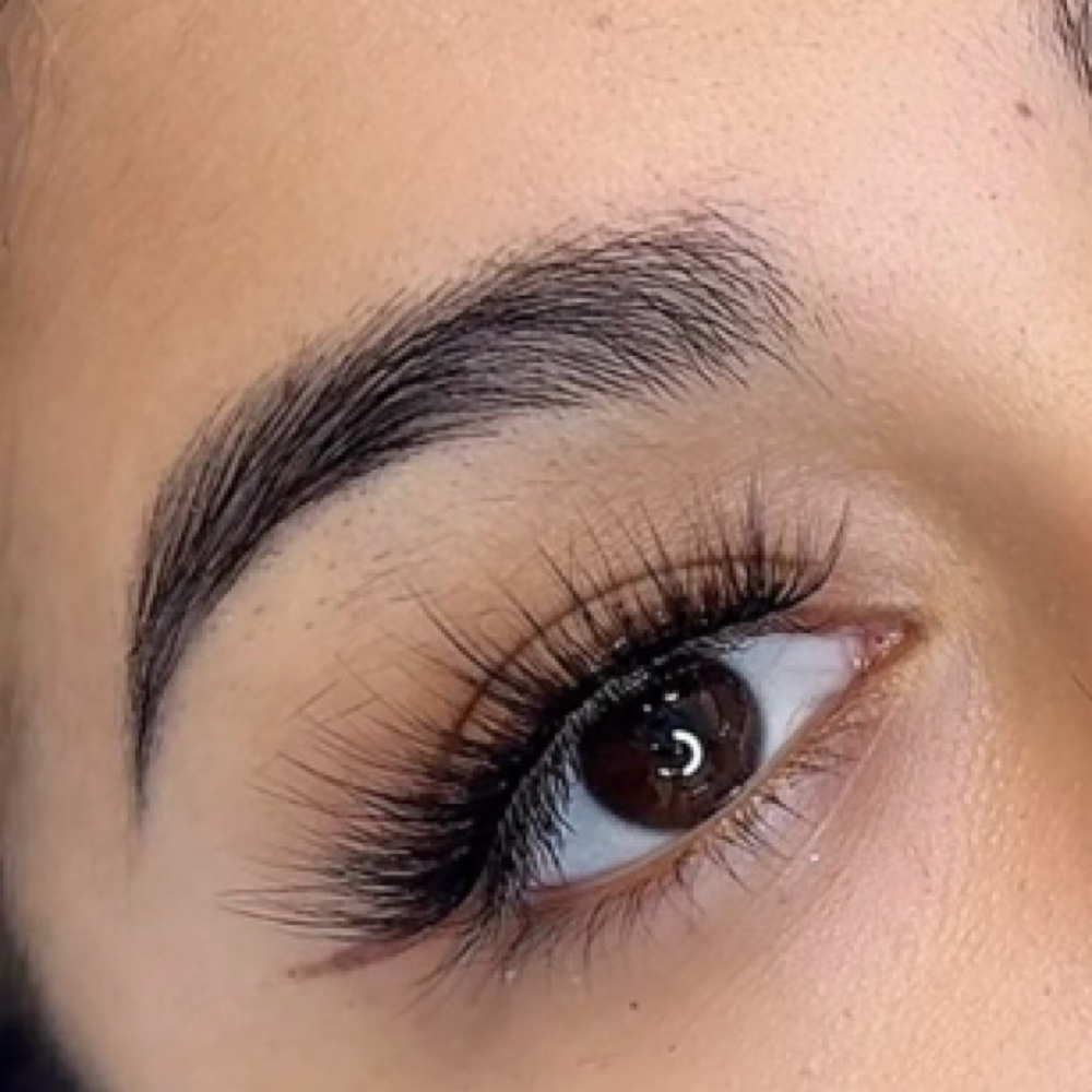 BROW TOUCH UP at Vanka Beauty in The Woodlands, TX