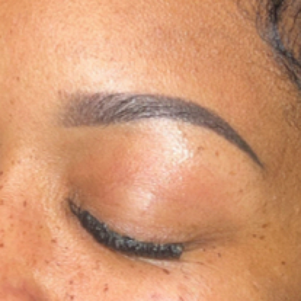 Brow Wax at Beyouteeful Obsession Makeup & Beauty Bar in Tuscaloosa, AL