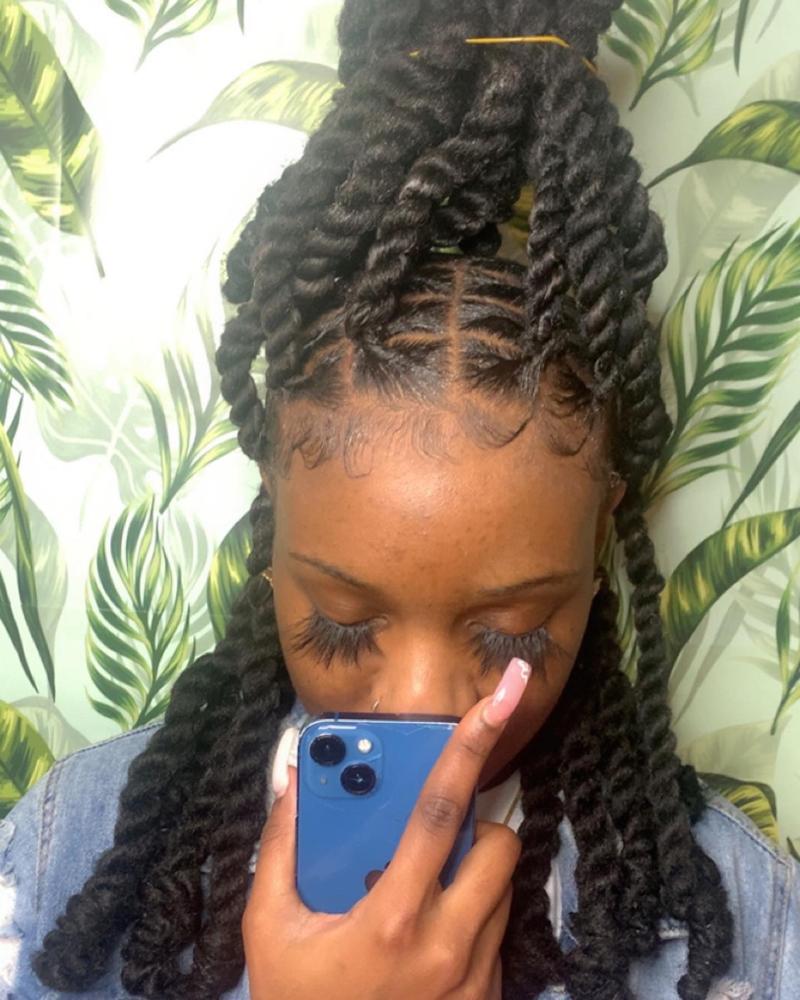 LARGE INVISIBLE LOCS
