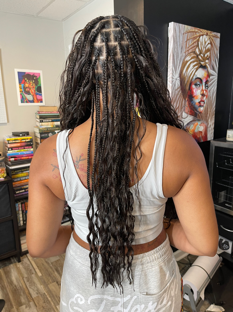 Smedium Knotless Boho Braids