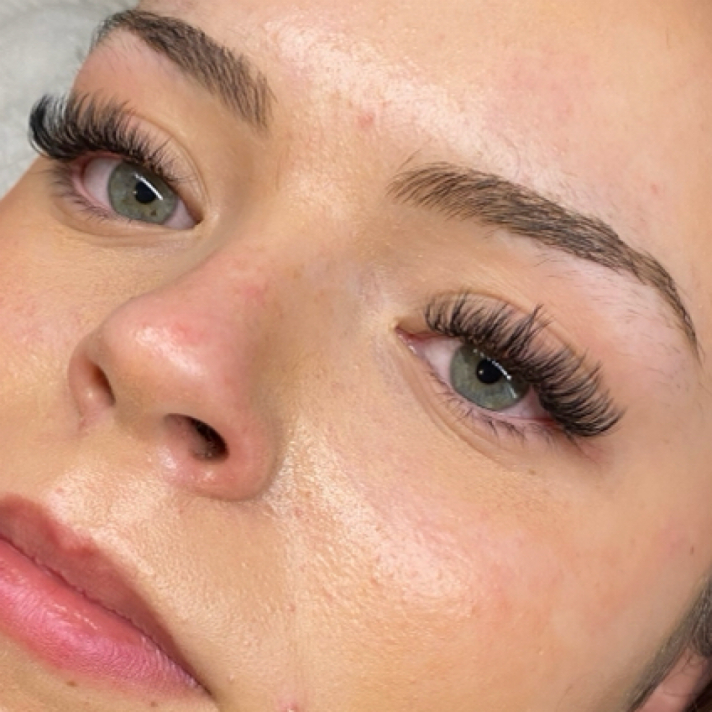 Wispy Set at be| Burke Aesthetics in Roseville, CA