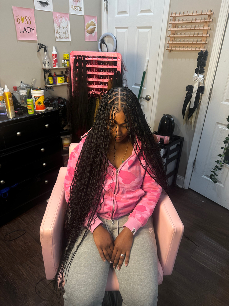 Smedium Knotless at Braidzzby_brii in Fayetteville, NC