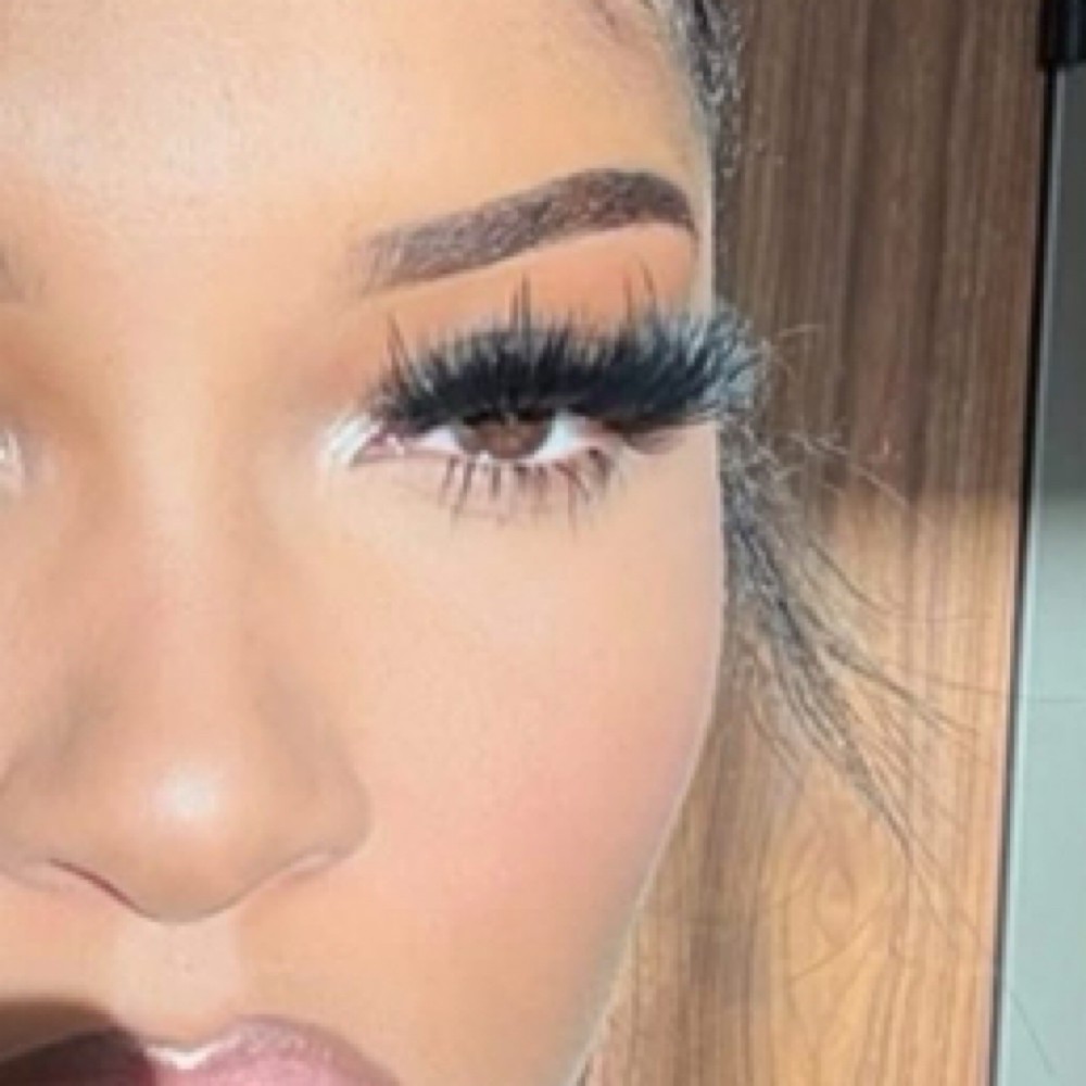 Doll Lash Set 💄 at Ray’DollsCollection in Cincinnati, OH
