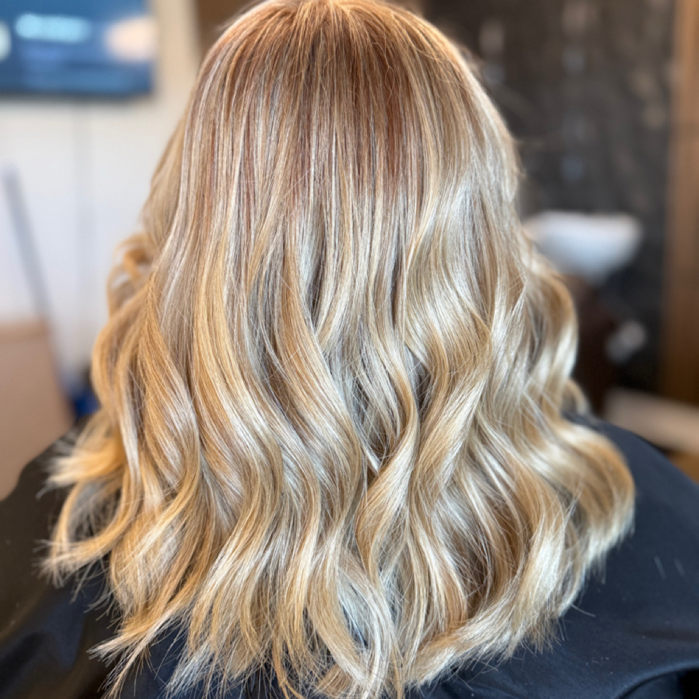 Root & Foils at Abby’s Glam Studio in Callahan, FL