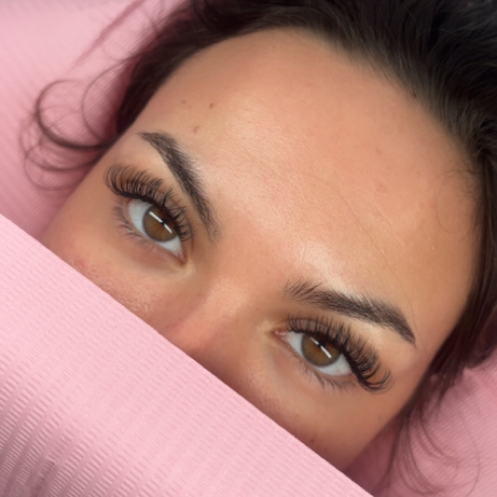 classic lash extentions at hairdonebyPJ