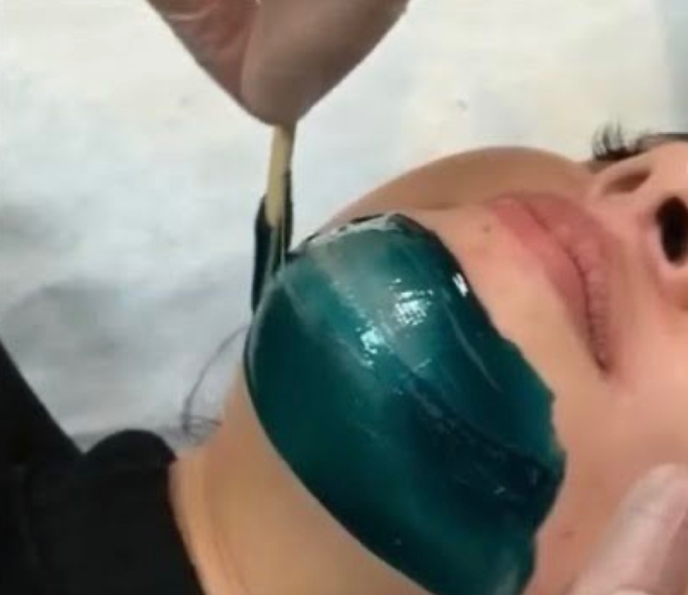 Chin Wax