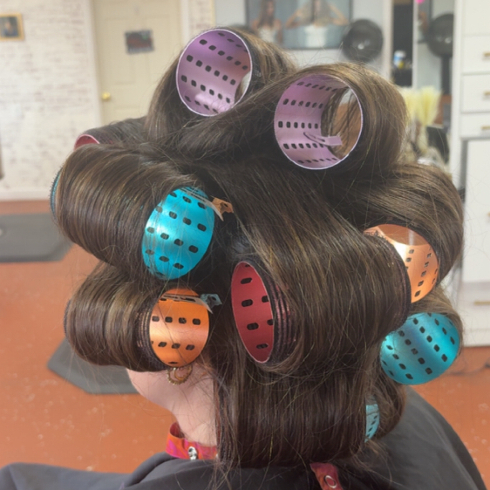 BLOWOUT at Ashleys Chair @ Blush and Brush in Seymour, IN