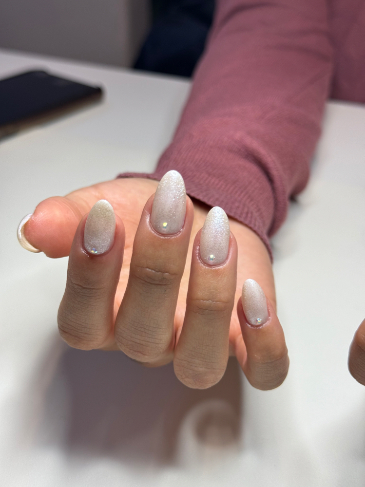 Short Structured Manicure
