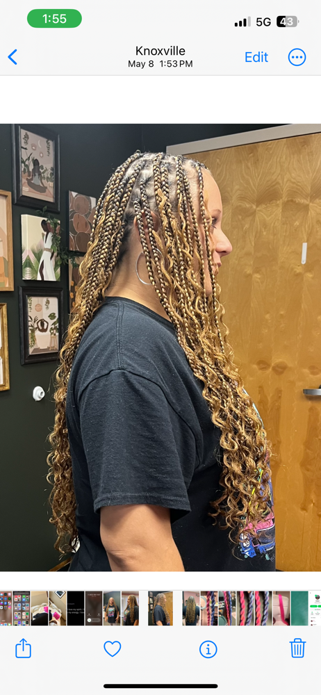 Medium Goddess Knotless Braids