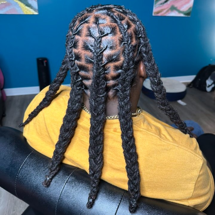 Full loc Maintenance at Neyana Williamson in Memphis, TN