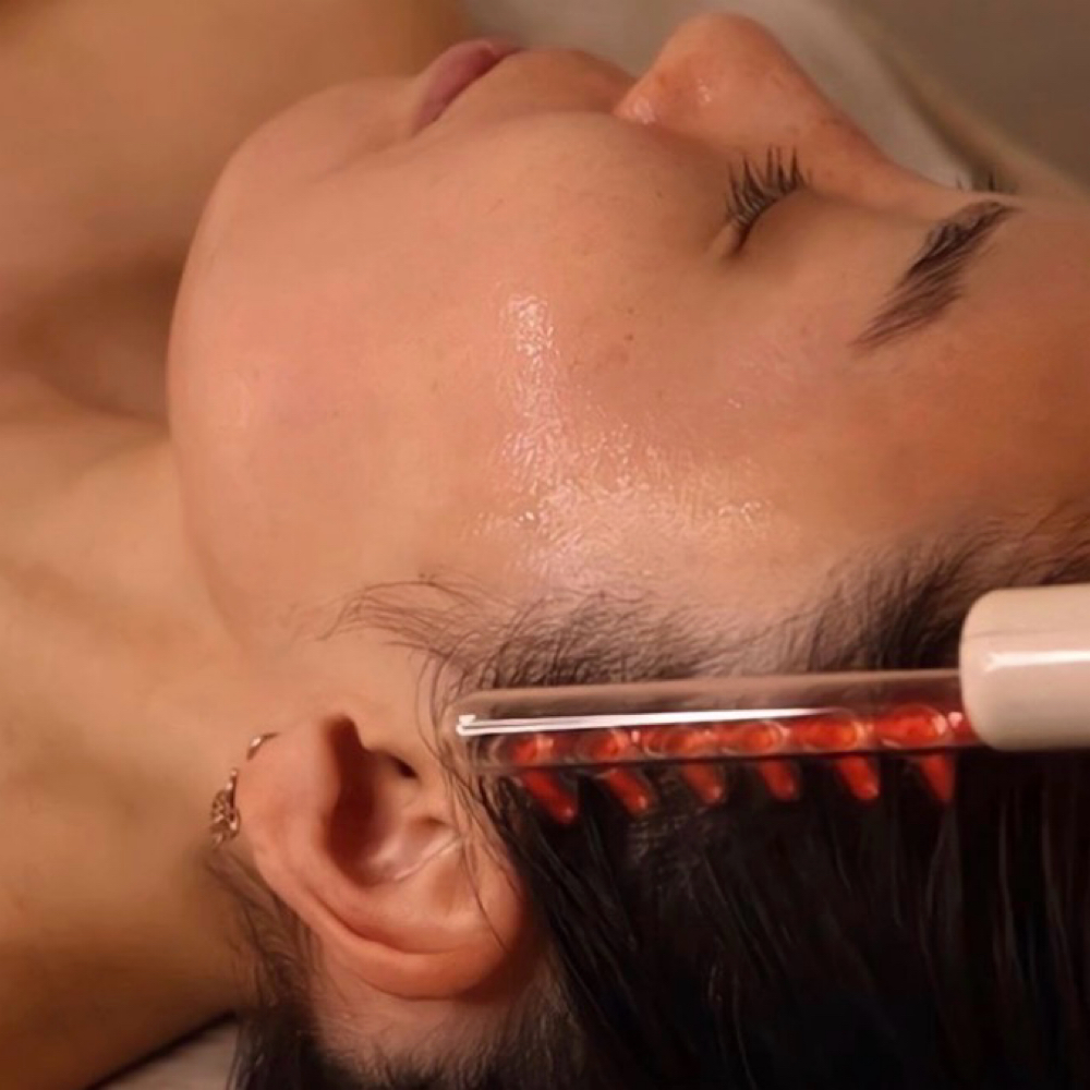 Exosomas Capilares & High Frecuency at Lumière Aesthetics in Grand Prairie, TX