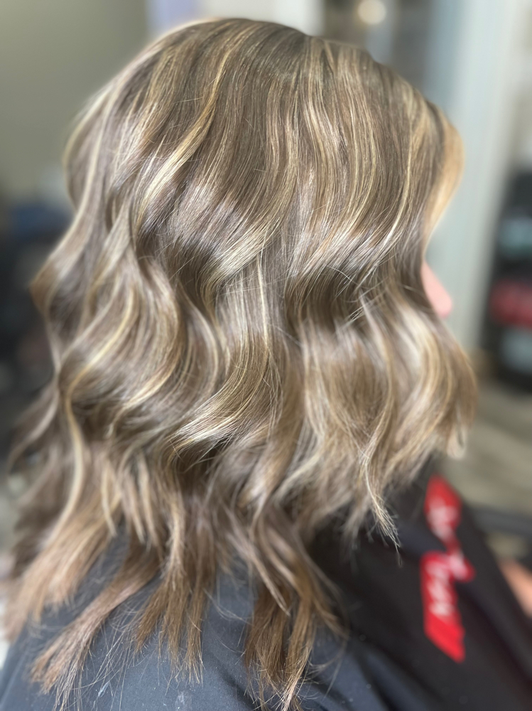 Partial Highlight Retouch at Payton M Beauty in Lebanon, TN