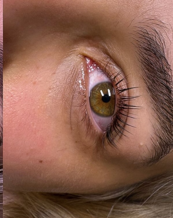 Lash Lift And Tint