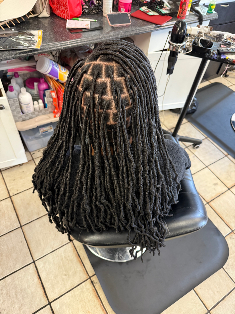 Small Soft Locs