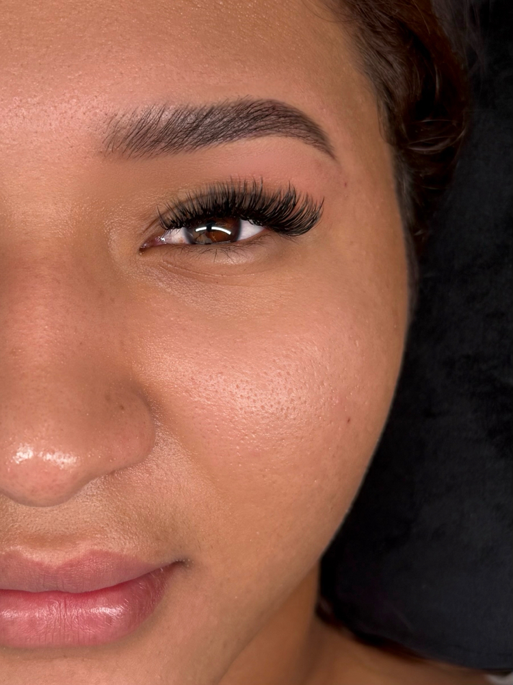 Brow Lamination And Shape