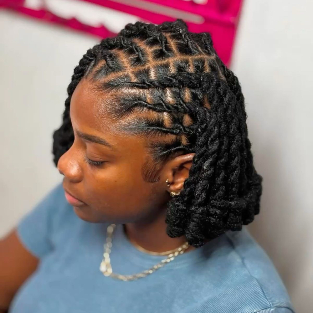 Loc Bob Knot at Estrebeautyy in Columbia, MO