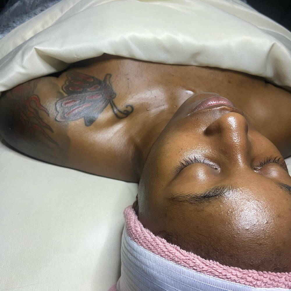 Savior Signature Facial