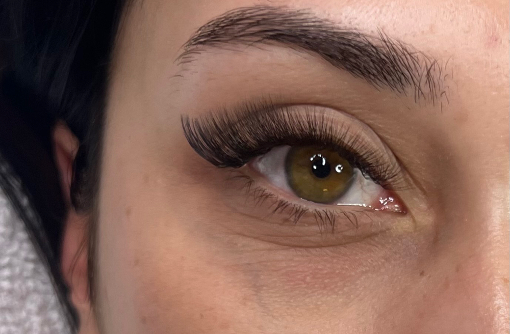 Lash Full Set Volume (Chazlyn)