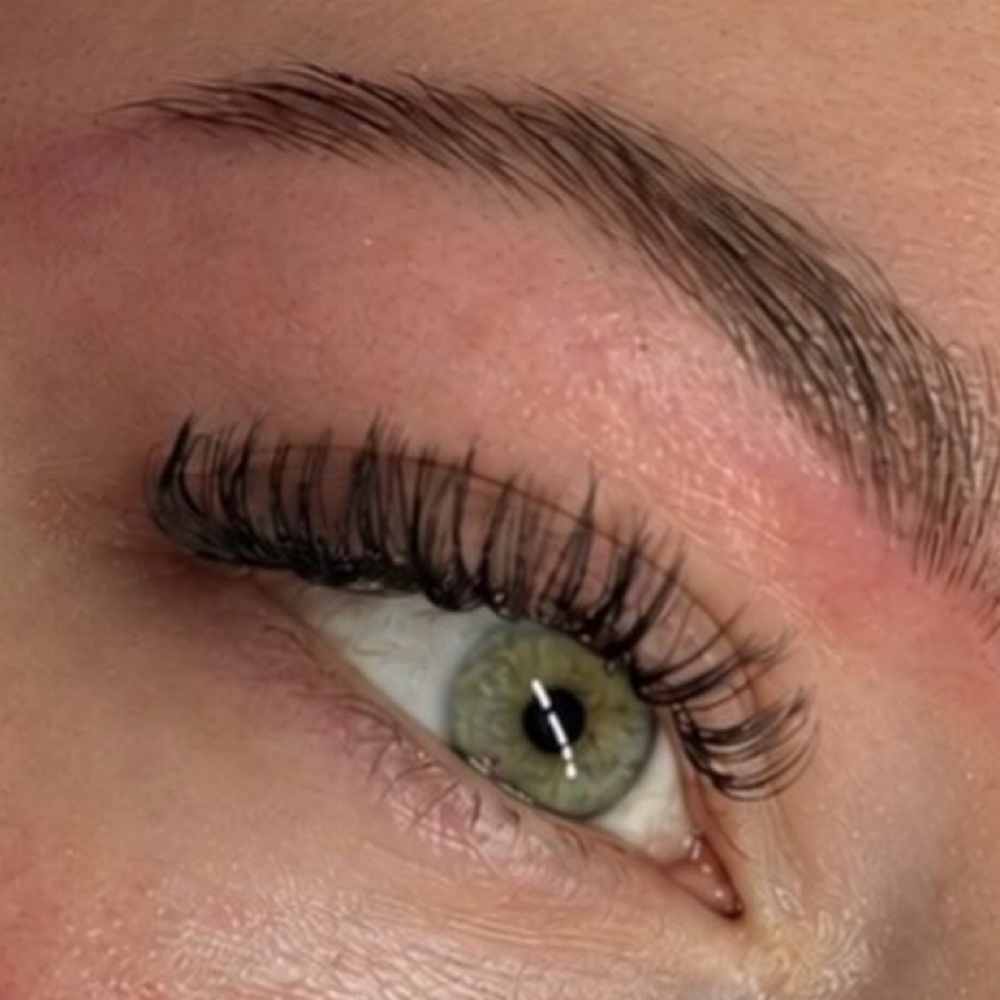 Wet Lash Set at Blush Beauty Boutique in Easton, PA