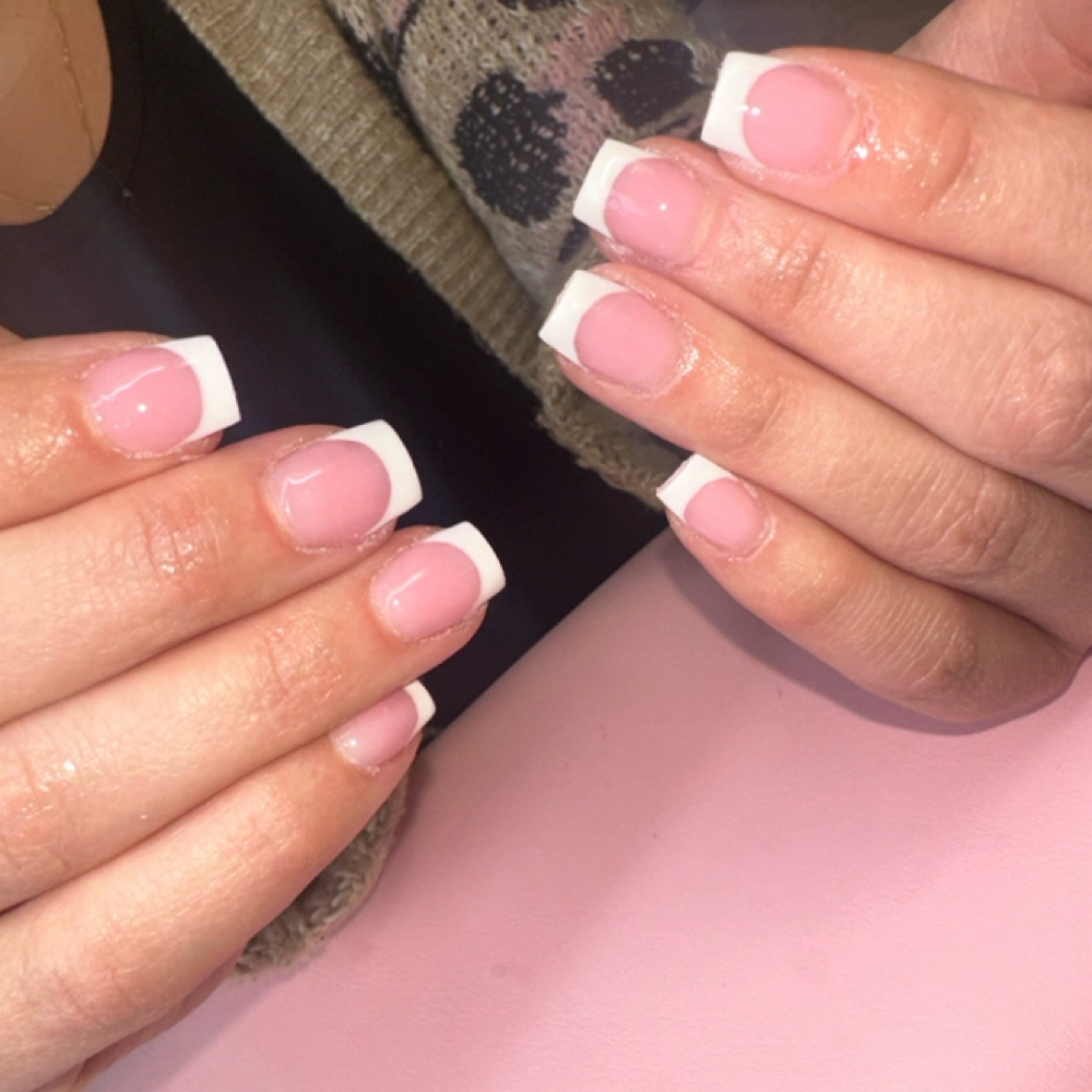 acrylic full set xs/short w/ brook at Tips&Clips Hair&Nails in lincoln park, MI