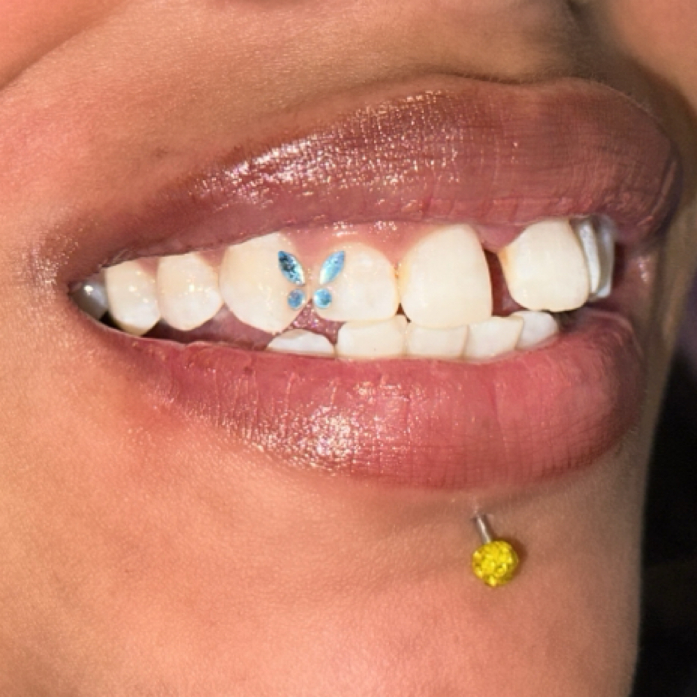 ★ BRAZILIAN & TOOTH BLING at BODY SCULPTING, BRAZILIAN WAXING, TEETH GEMS & WHITENING 📍NJ MOBILE in Hazlet, NJ