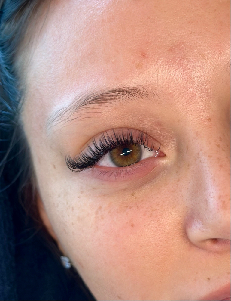Full Set of Lashes at kellyrosebeautybar in Newhall, CA