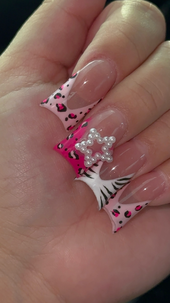 Medium acrylic fill