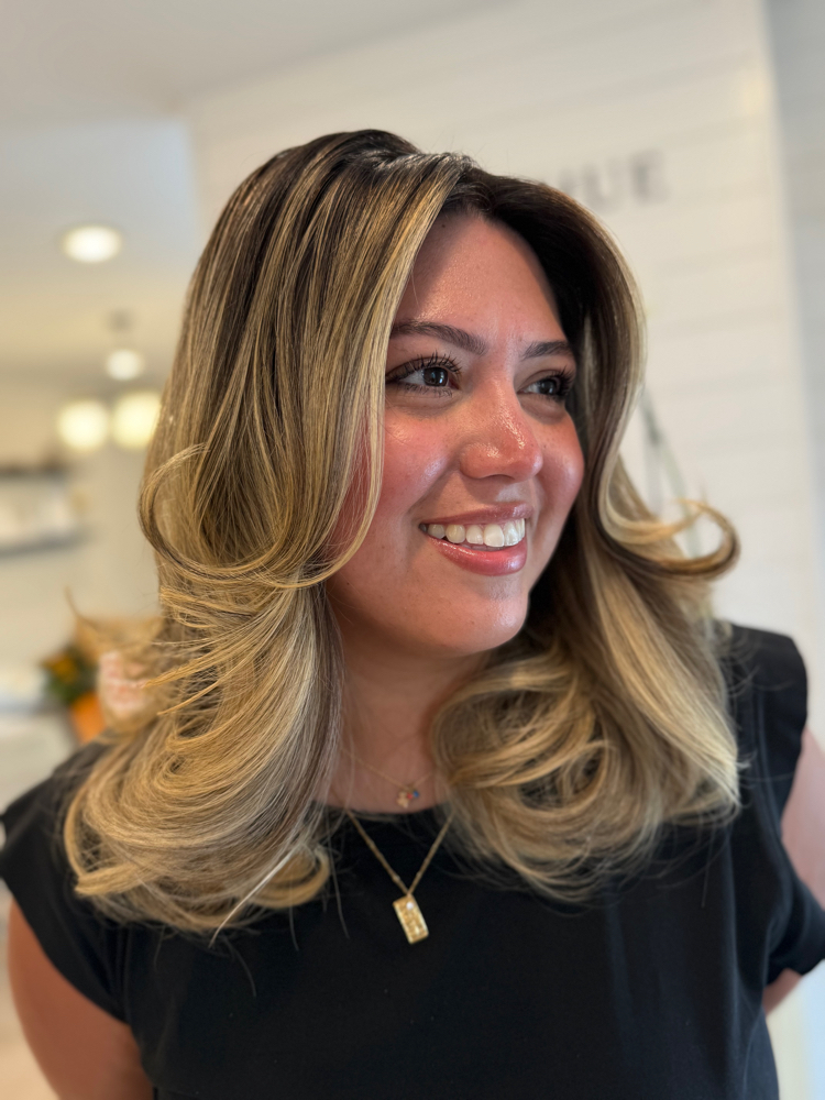 Toner Medium Hair| Matiz Mediano at Honey & Hue By Dulce in Winston Salem, NC