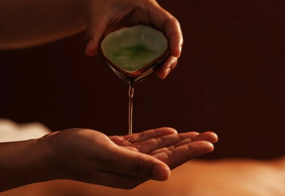Full Body Oil Treatment