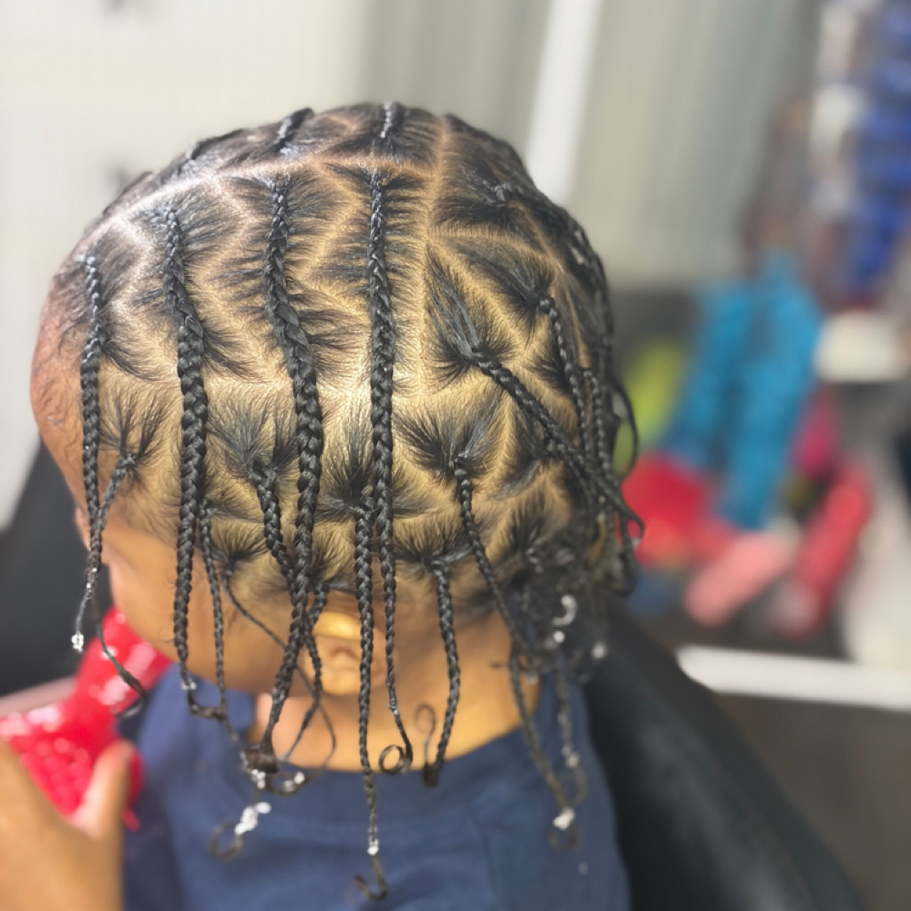 Natural Kids Free Style at Simply Snatched in Nevada, MO