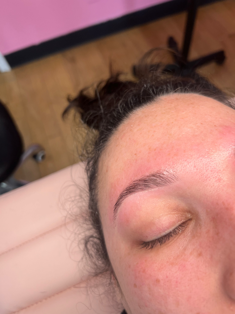 Brow Wax & Lamination