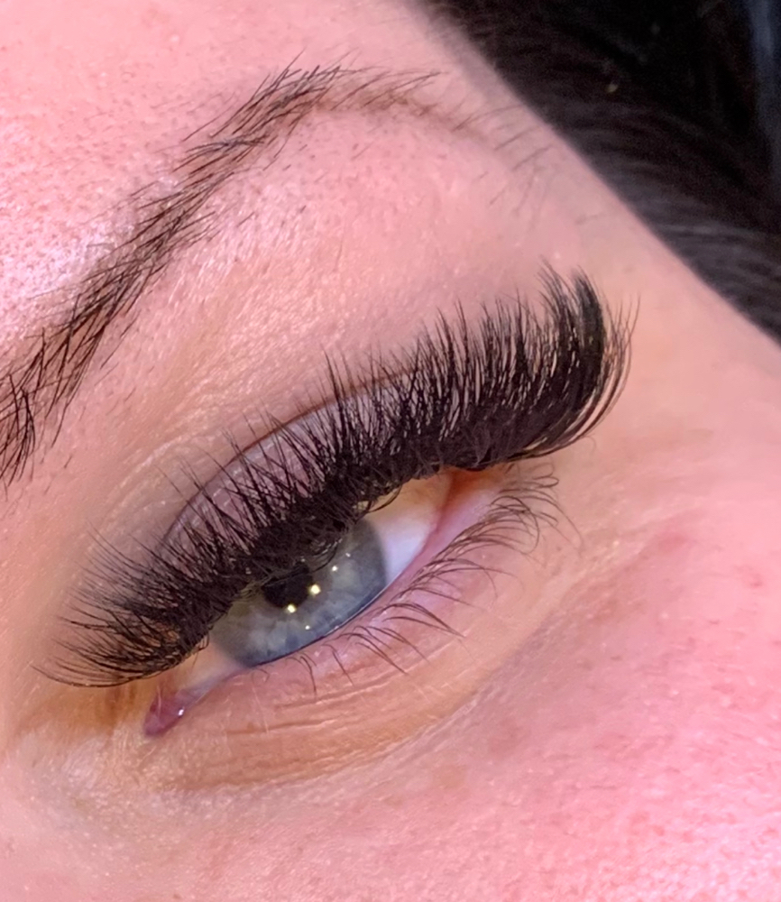 Eyelash Extension- Mega Volume