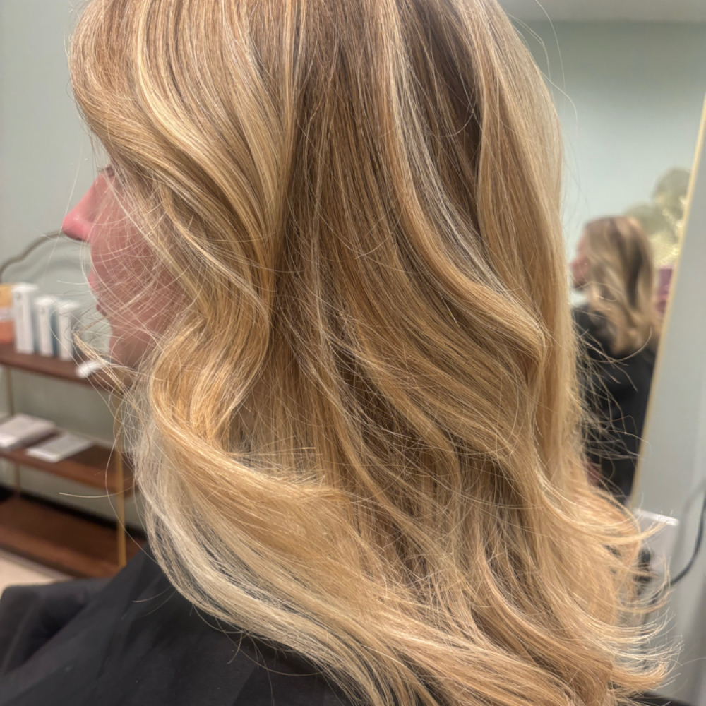 Luxury Blowout For Two at Heavenly Bliss Headspa in Shelbyville, KY