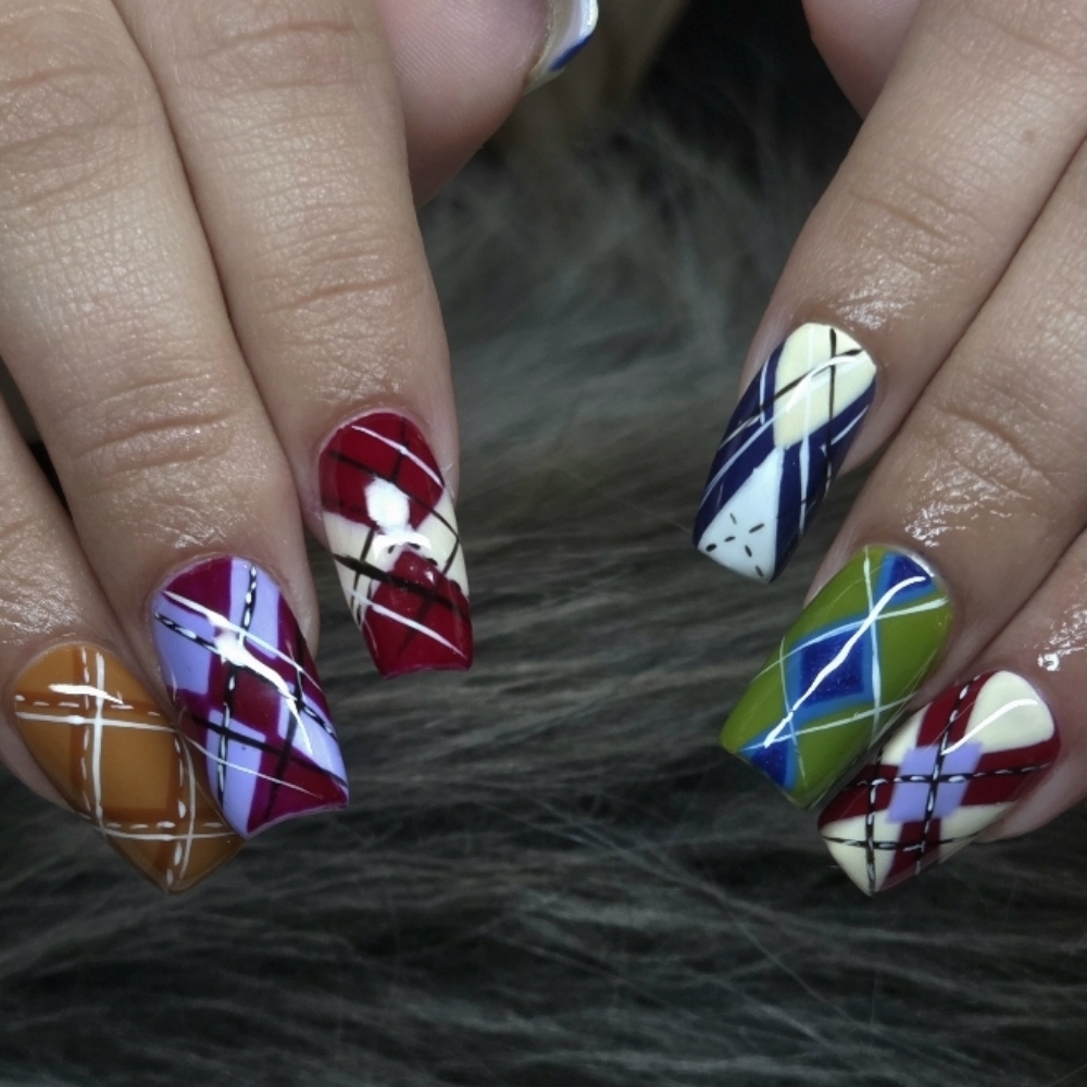 Gel Extension w/ Detailed Manicure at Nevnailsss in Armona, CA