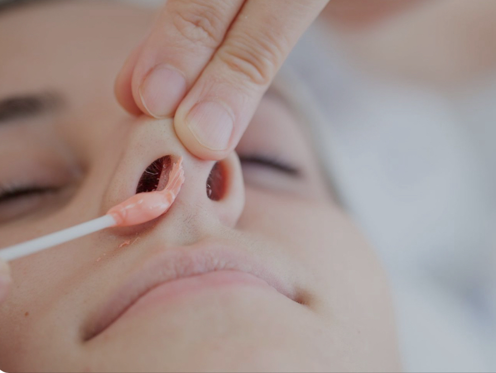 Female Nose Waxing