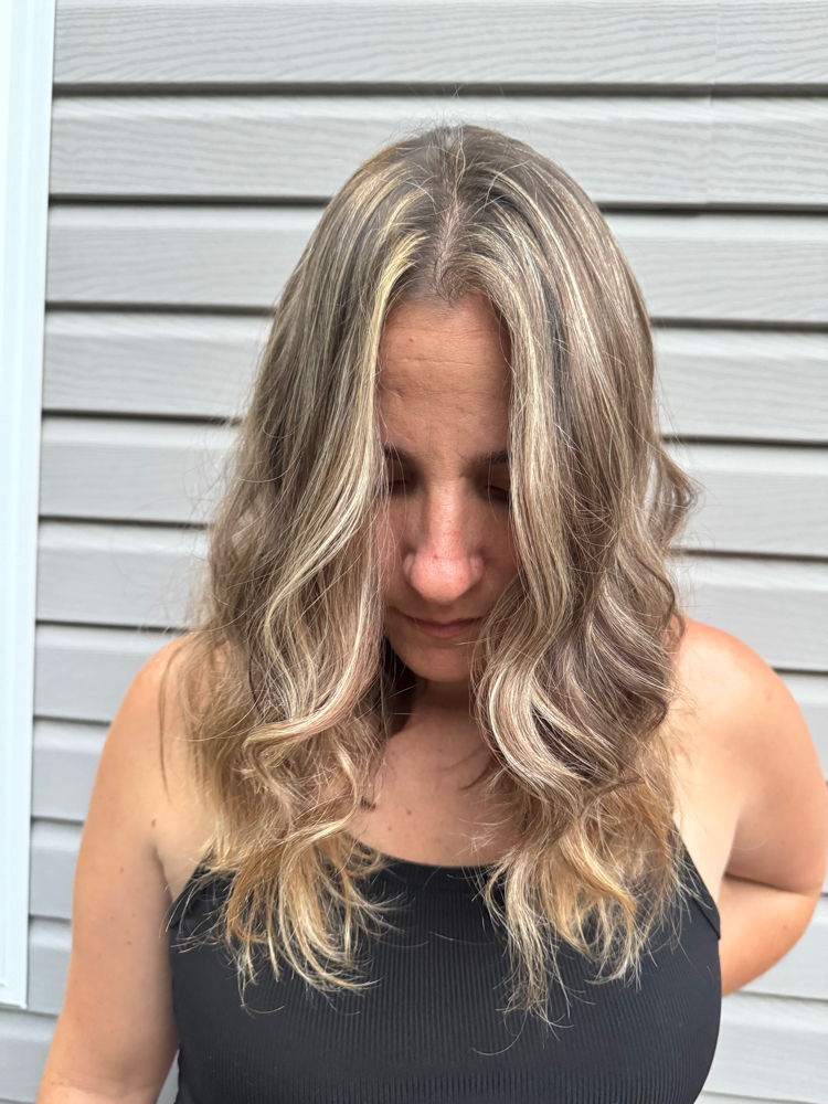 Speciality Blonding Service