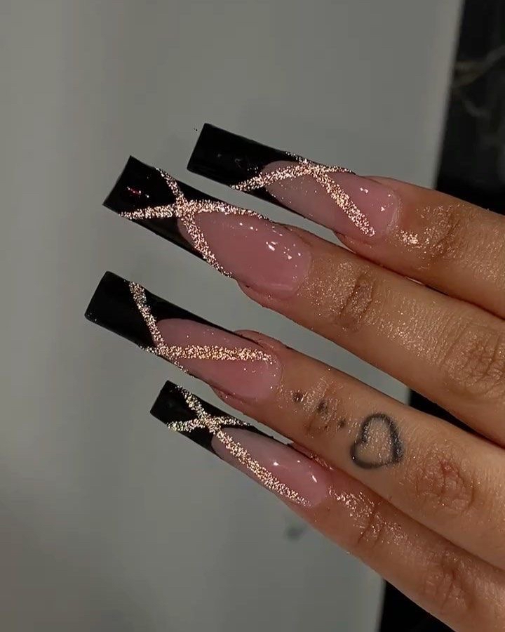 Glitter Lines (Per Nail)