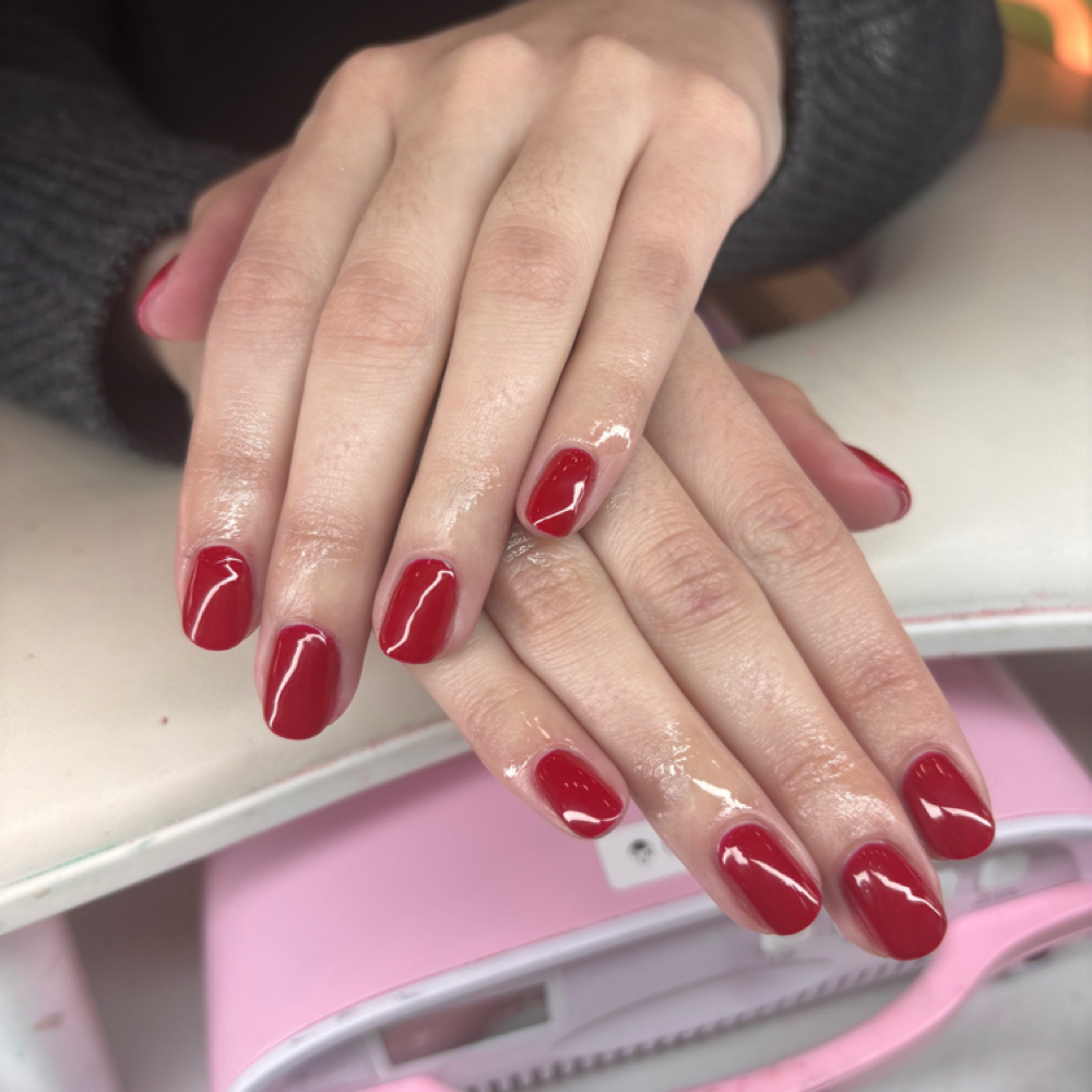 Gel Polish Hands at Kels Nails in Jacksonville, FL