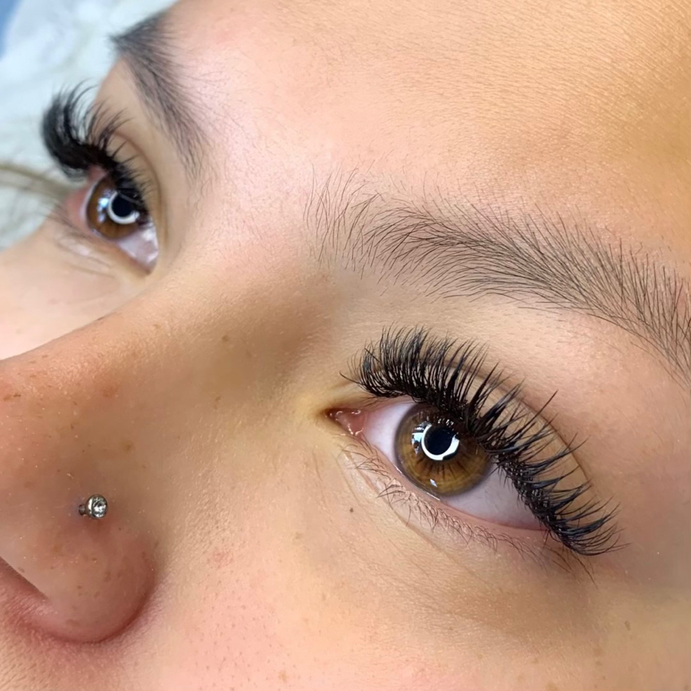 Full Set Eyelash Extensions