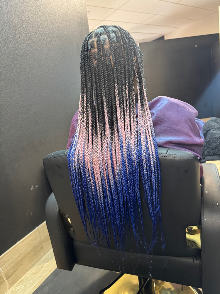 Medium Knotless Braids