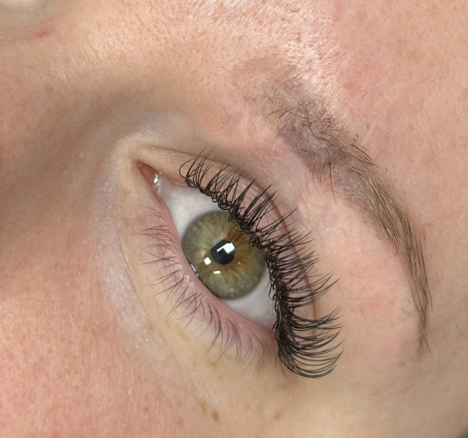 Classic Lash / Full Set